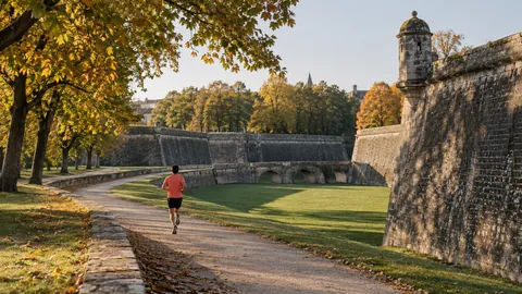 Recreación editorial fotorrealista de KROONA para Media Maratón Pamplona-Iruña, inspirada en Pamplona/Iruña